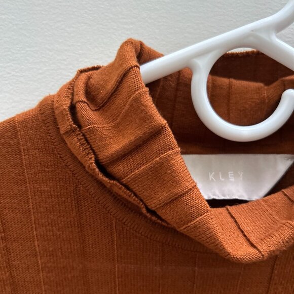 Turtleneck Top - Picture 6 of 6